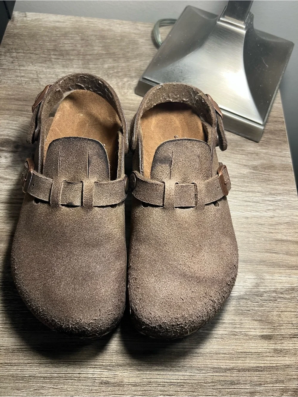 Birkenstock Kids Brown Suede Strap Clogs with Buckle stock (20)